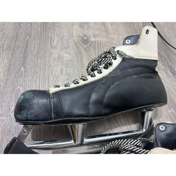 Vintage 1960s CCM Men's Leather Mustang Ice Hockey Skates Senior 'A' Size 12 Can - Picture 3 of 9